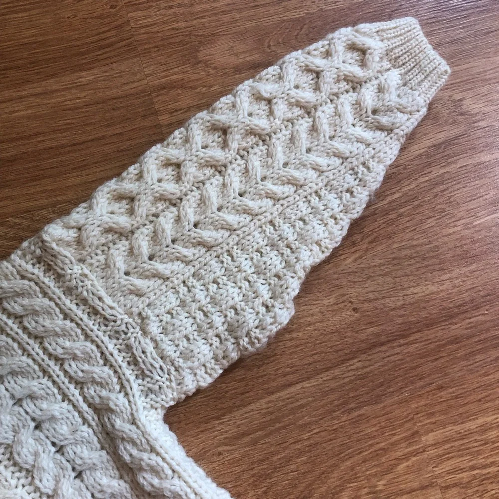 Aran Isles Knitwear Child’s Small Merino Wool Cream Cable Knit Sweater - Picture 3 of 9